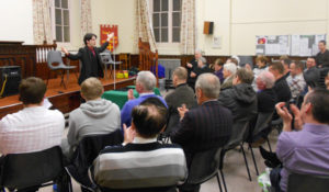 audience-applause-north-wales-magic-circle